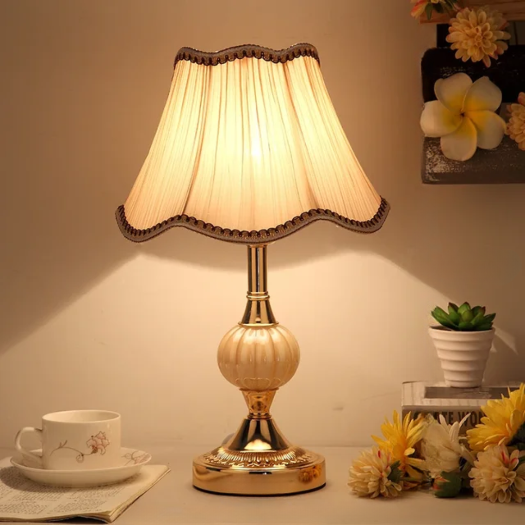 Floral Vintage Fabric Round Table Lamp With Glass Base