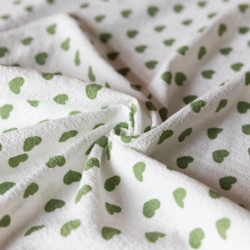 Dotted Heart Table Cloth
