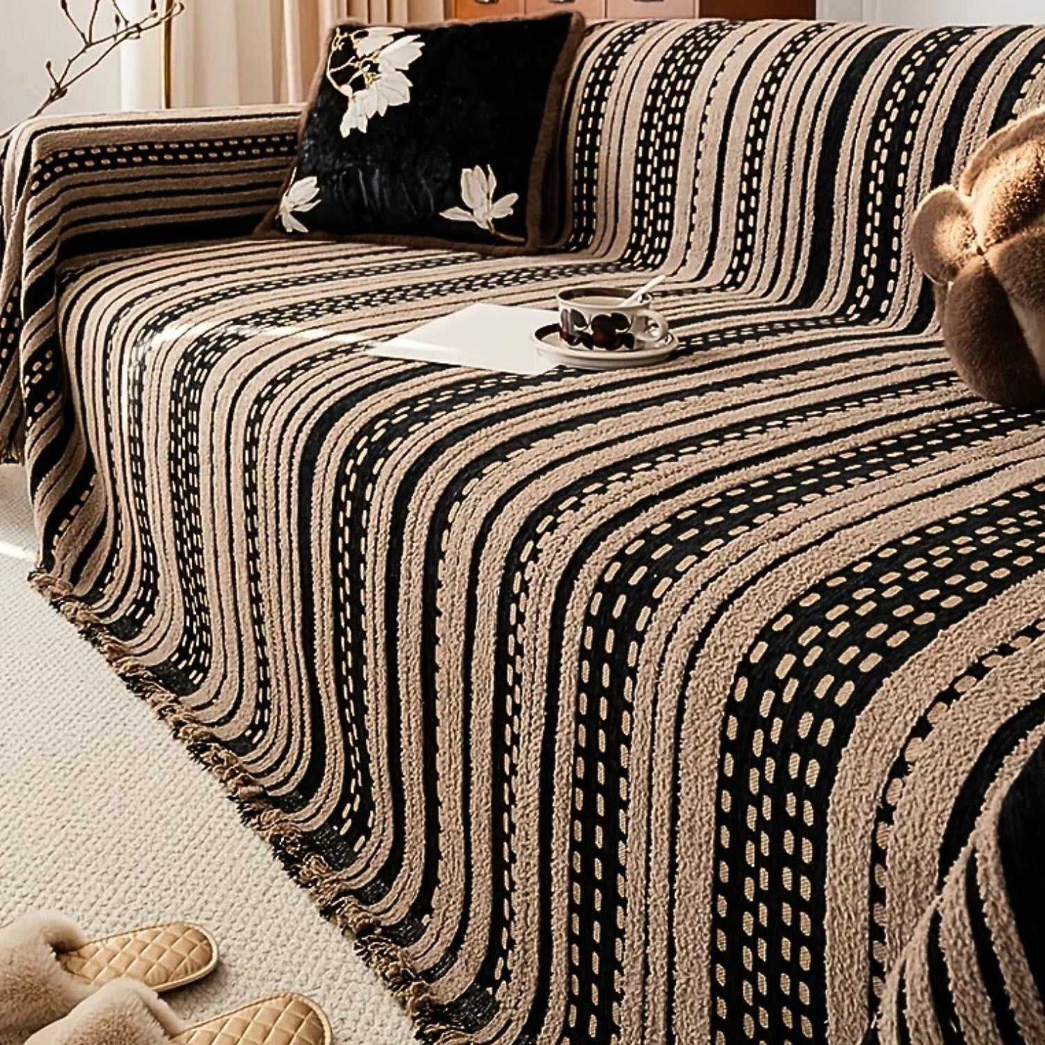 Sahara Style Plush Boho Sofa Cover Blanket